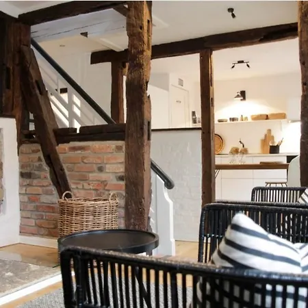 Charmantes Quartier In Einem Fachwerkhaus * شتاتهاغن